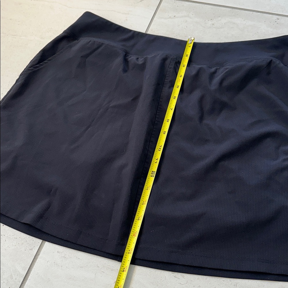 Orvis women’s Skort. XL Black. - Picture 9 of 10
